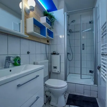 Haus Schoene Aussicht, App 2sb119 하일리겐하펜